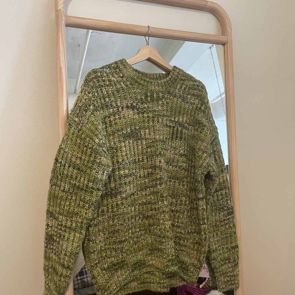Aritzia - Wilfred Free Knit Sweater